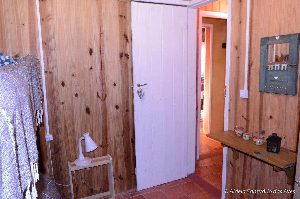 Aldeia Santuario Das Aves Tavares Exterior photo
